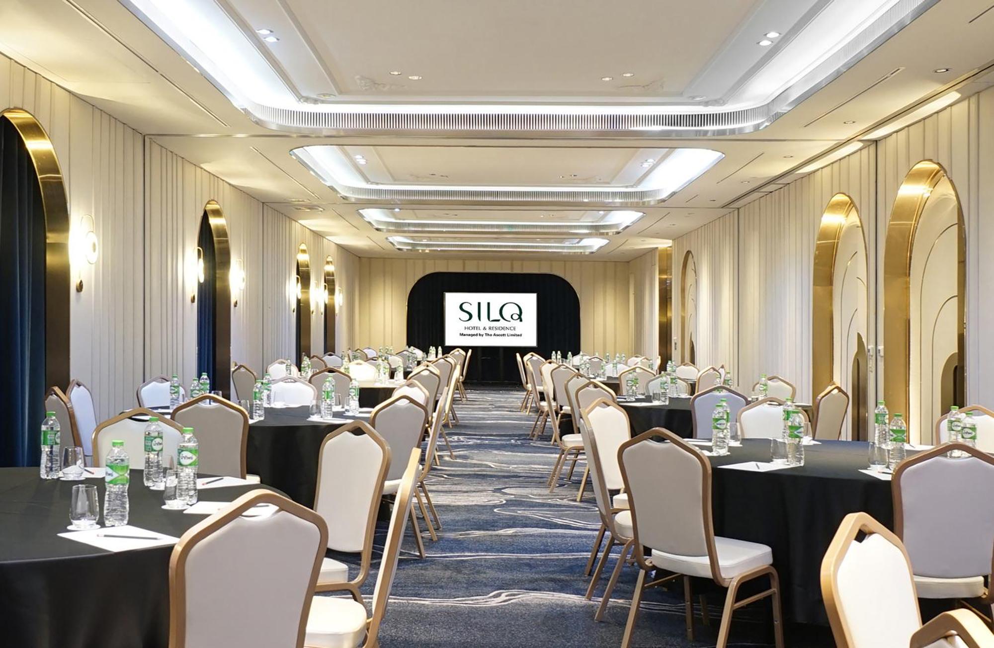 Silq Hotel & Residence, Managed By The Ascott Limited バンコク都 エクステリア 写真